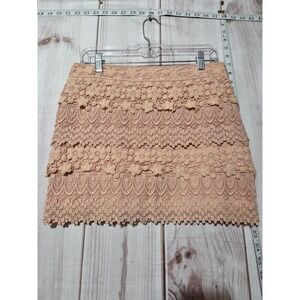 American Eagle Outfitters Pink Lace Mini Skirt Ladies 2 Tiered Ruffle‎ Crocheted